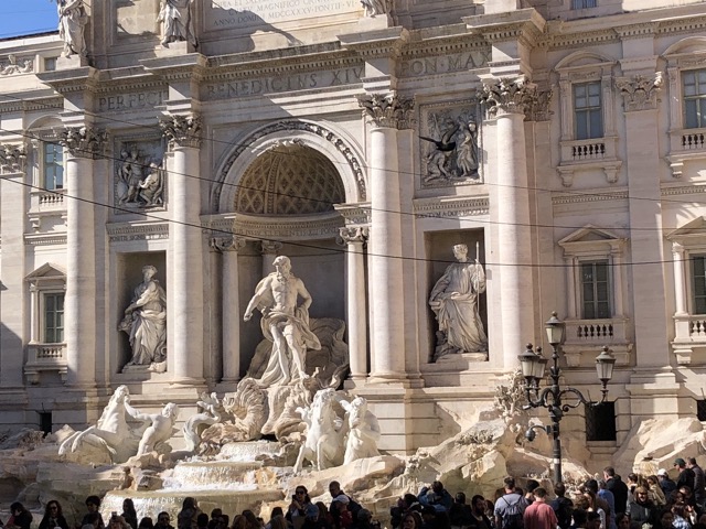 Trevi Brunnen